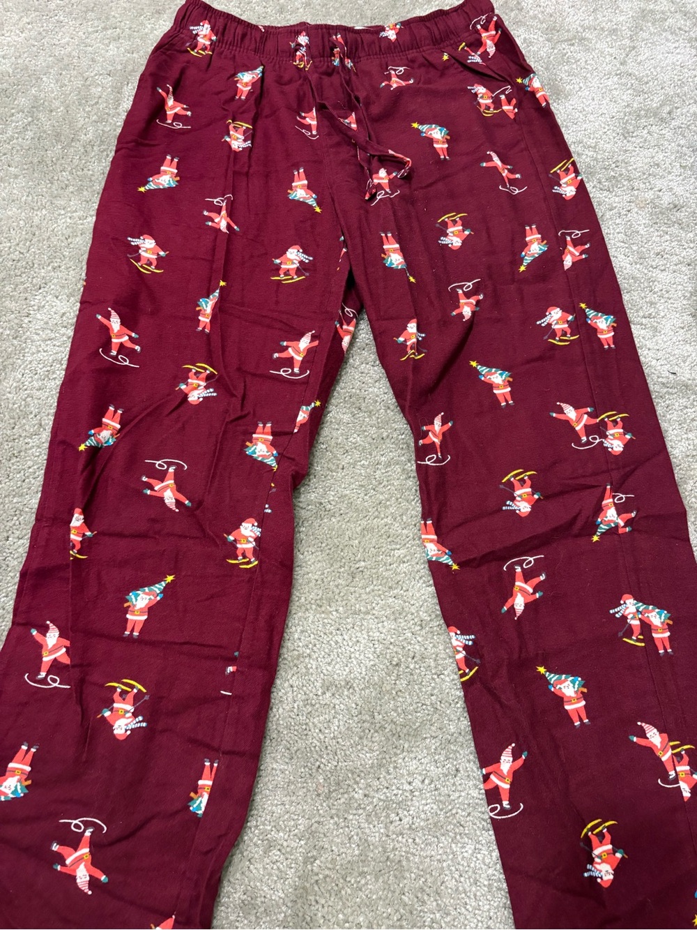 Old Navy men’s burgundy Santa pattern pajama bottoms